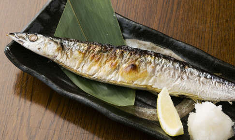 食欲の秋、焼き魚にジャパニーズウイスキーを合わせて…