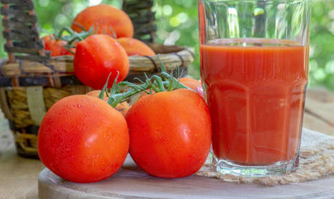 お酒をとにかく早く抜きたい アルコールを抜く食べ物や飲み物 サウナで水分を出すのはng