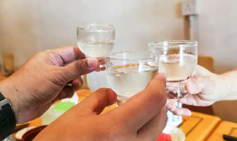 「日本酒は太る」をカロリーと糖質量（炭水化物）から検証する