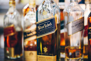 ジョニーウォーカーブルーラベル/ジョニ青をフカボリ！/味・飲み方・評価評判・オールドボトル