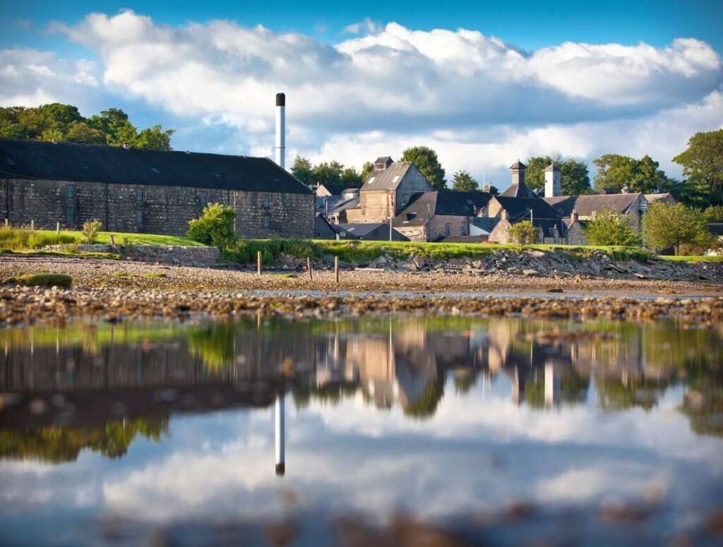 ダルモア蒸溜所がサスティナブルな新設備投資を発表