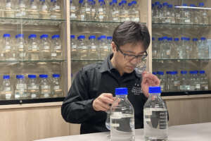 サントリーが世界初ウイスキーの水素「直火蒸溜」実証実験に成功