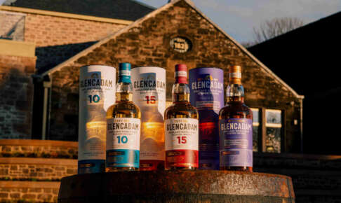 グレンカダムがパッケージを全面刷新。新作カルヴァドス・カスクフィニッシュも登場 グレンカダムがパッケージを全面刷新。新作カルヴァドス・カスクフィニッシュも登場