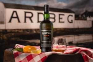 アードベッグデイ2026の限定ボトルは『ドルチェ』。シチリアの甘口マルサラ樽で熟成